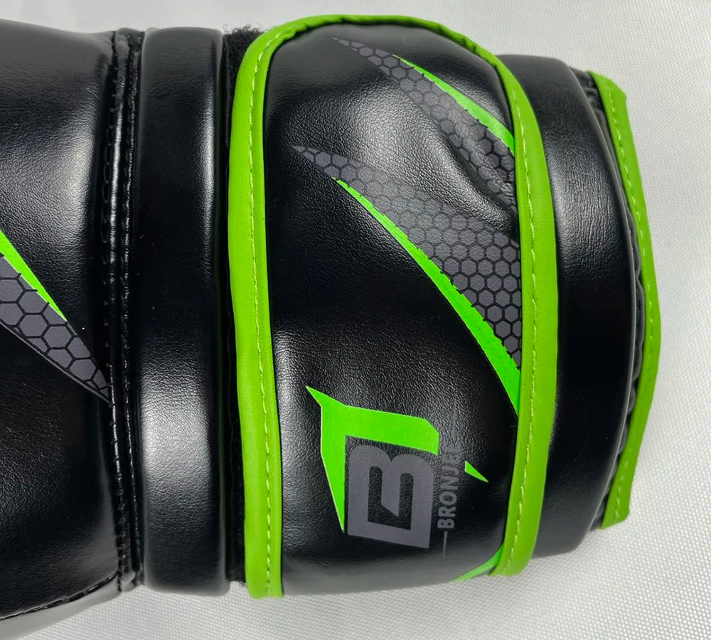 Factory Custom Professional Black Leather Green Color Weight Material Boxing Gloves