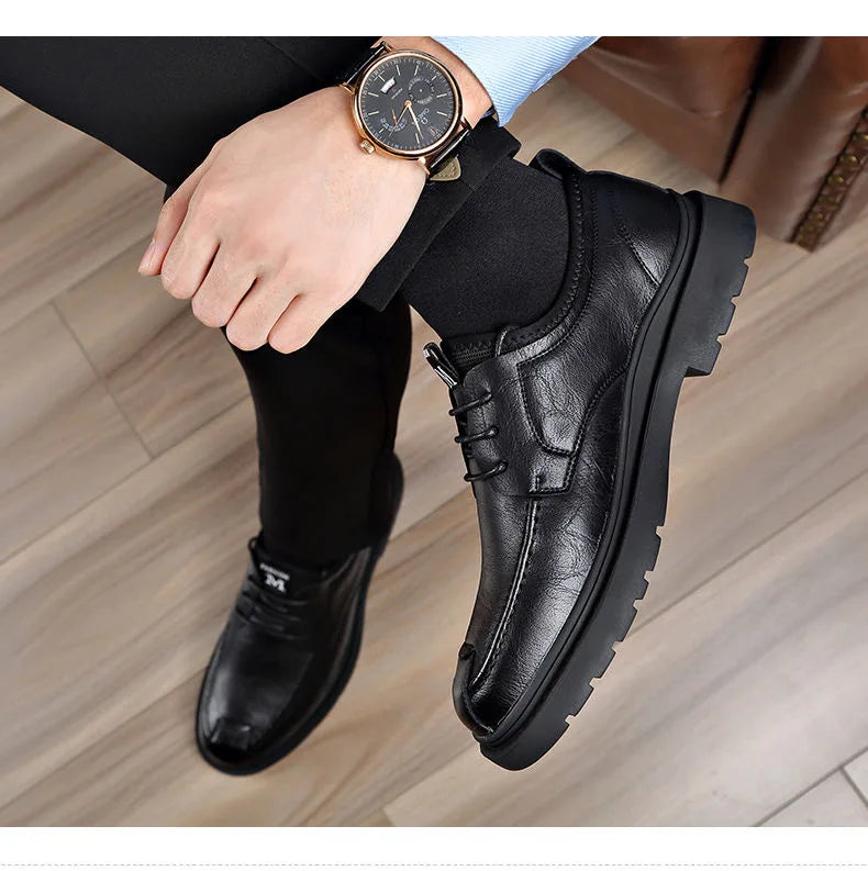 Men's Genuine Leather Shoes Work Boots Business Casual Warm and Comfortable Loafers