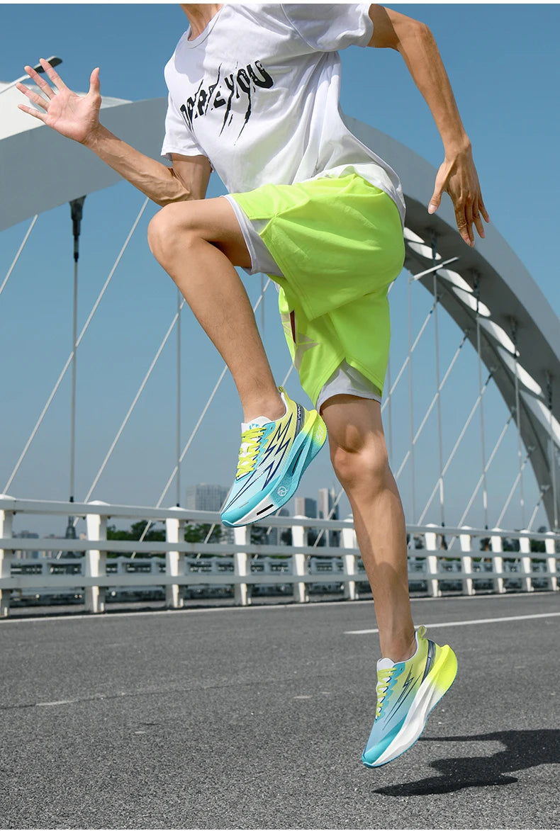 Sneakers Men Lightweight Breathable Wear-Resistant Soft Gym Jogging Shoes Comfort