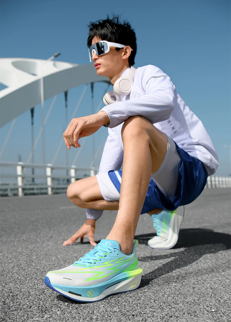 Sneakers Men Lightweight Breathable Wear-Resistant Soft Gym Jogging Shoes Comfort