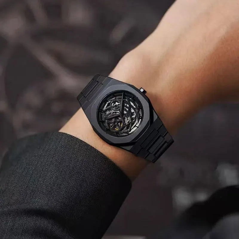 Dial Design Black Classic Quartz Watch